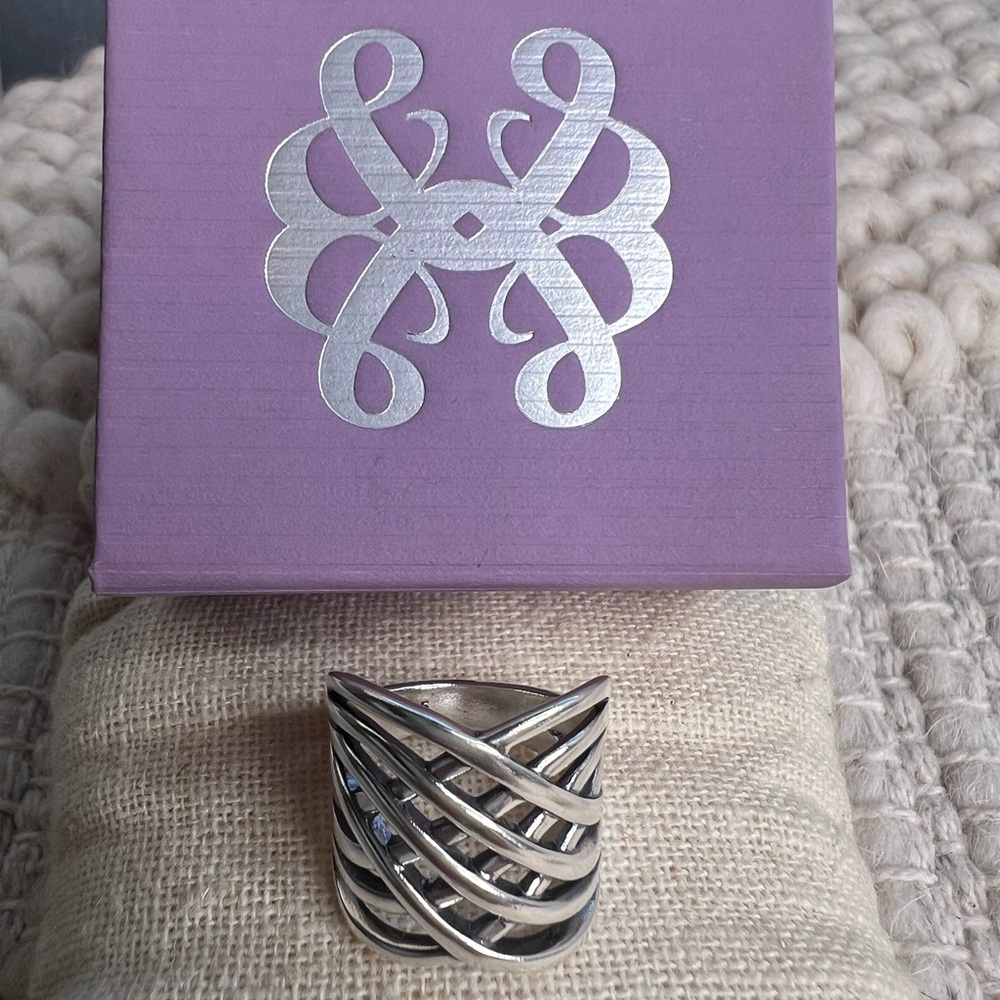 (HOLD TRACIE) Grace & Heart Sterling Silver Ring